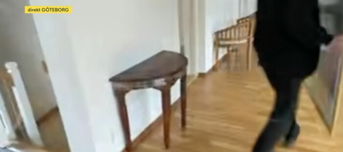 En hallpassage i nya huset som Lotta Engberg och Mikael Sundström ska flytta till. Lotta Engberg och Mikael Sandströms nya hallen.