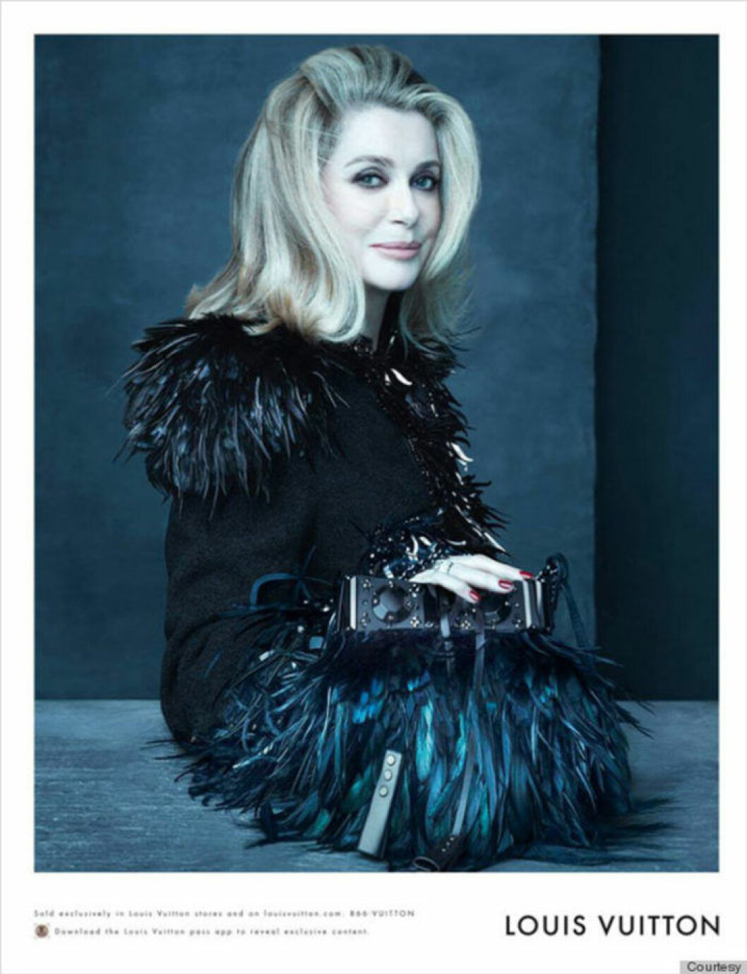 Marc Jacobs musa Catherine Deneuve. Marc Jacobs musa Catherine Deneuve.
