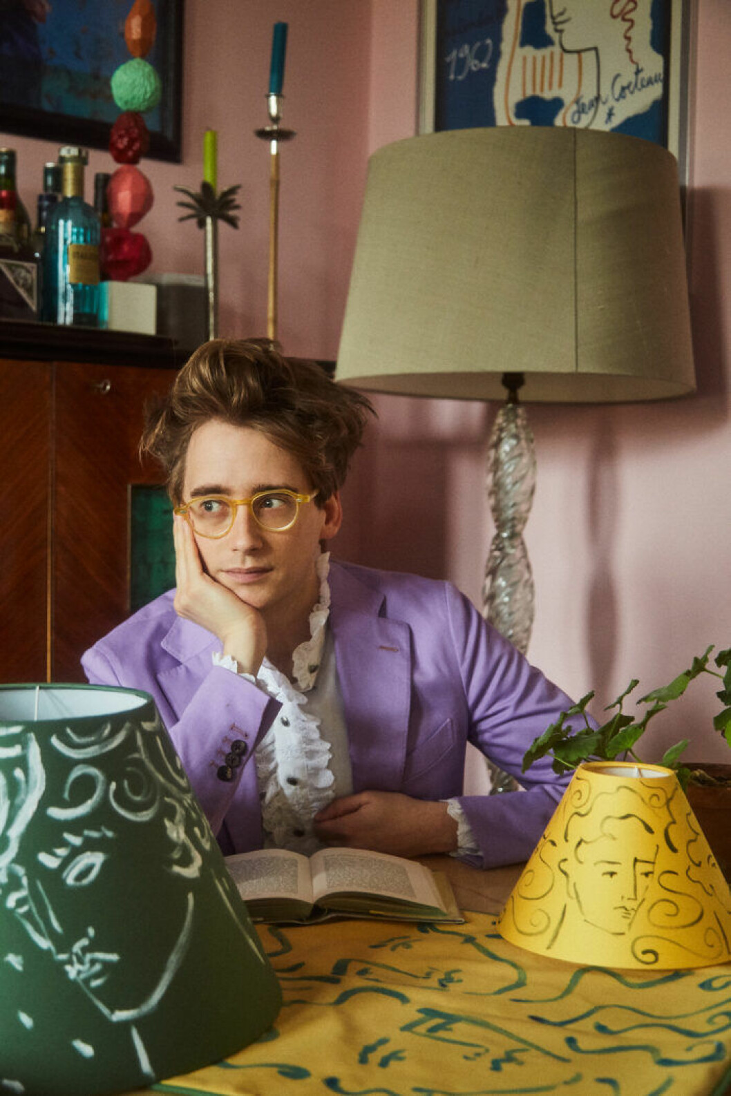 Svenskt tenn samarbetar med Konstnären Luke Edward Hall