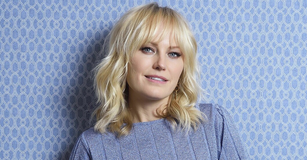 Svensk-ameriskanska Malin Åkerman spelar i en säsongsbetonad komedi. malin åkerman