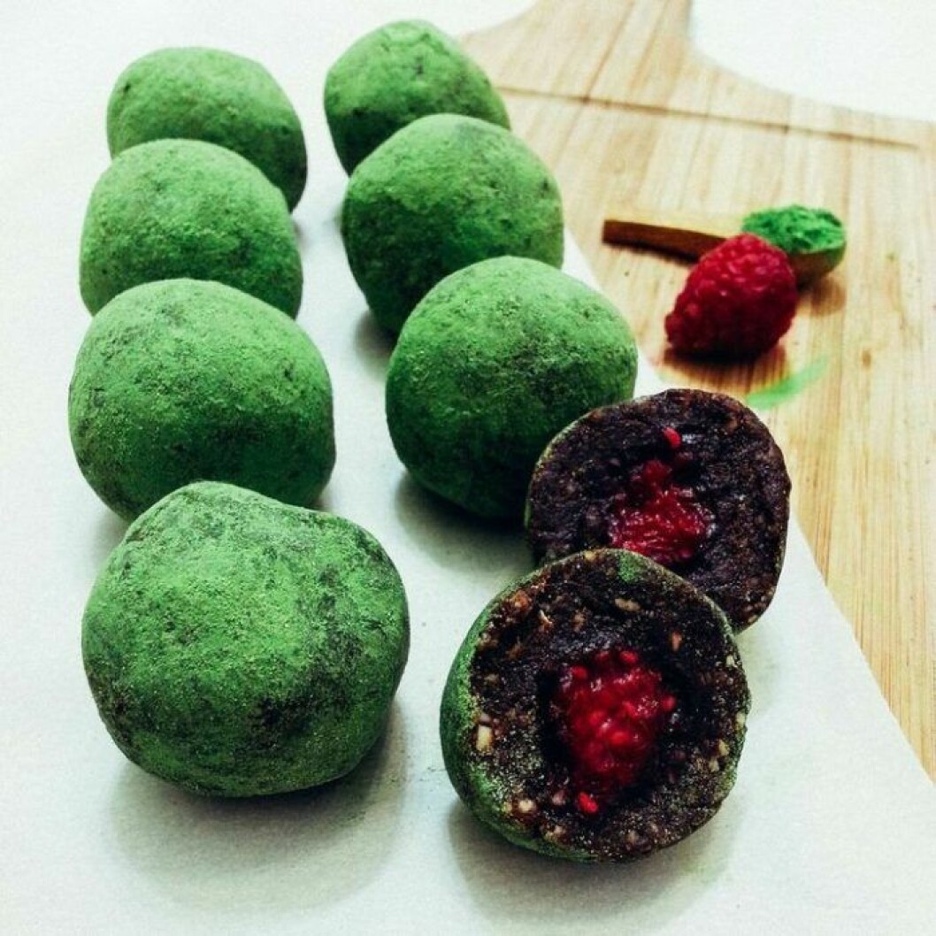 Energibollar med matcha. Energibollar med matcha