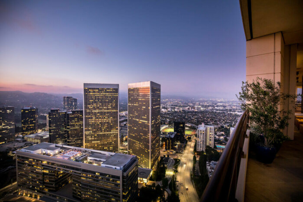 Foto: Holcomb Vacker utsikt Los Angeles i Matthew Perrys lägenhet