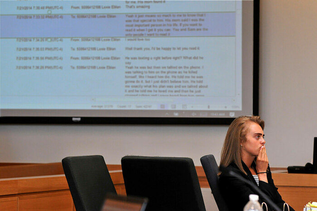 Michelle Carter under sin rättegång. En bild på Michelle Carter under sin rättegång.