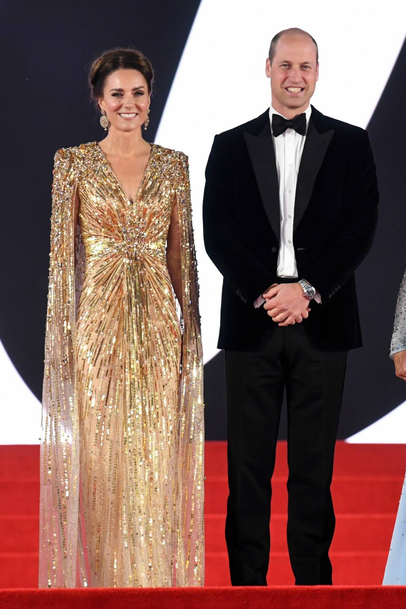 Kate Middleton hyllades för sitt modeval vid filmpremiären av No time to die.