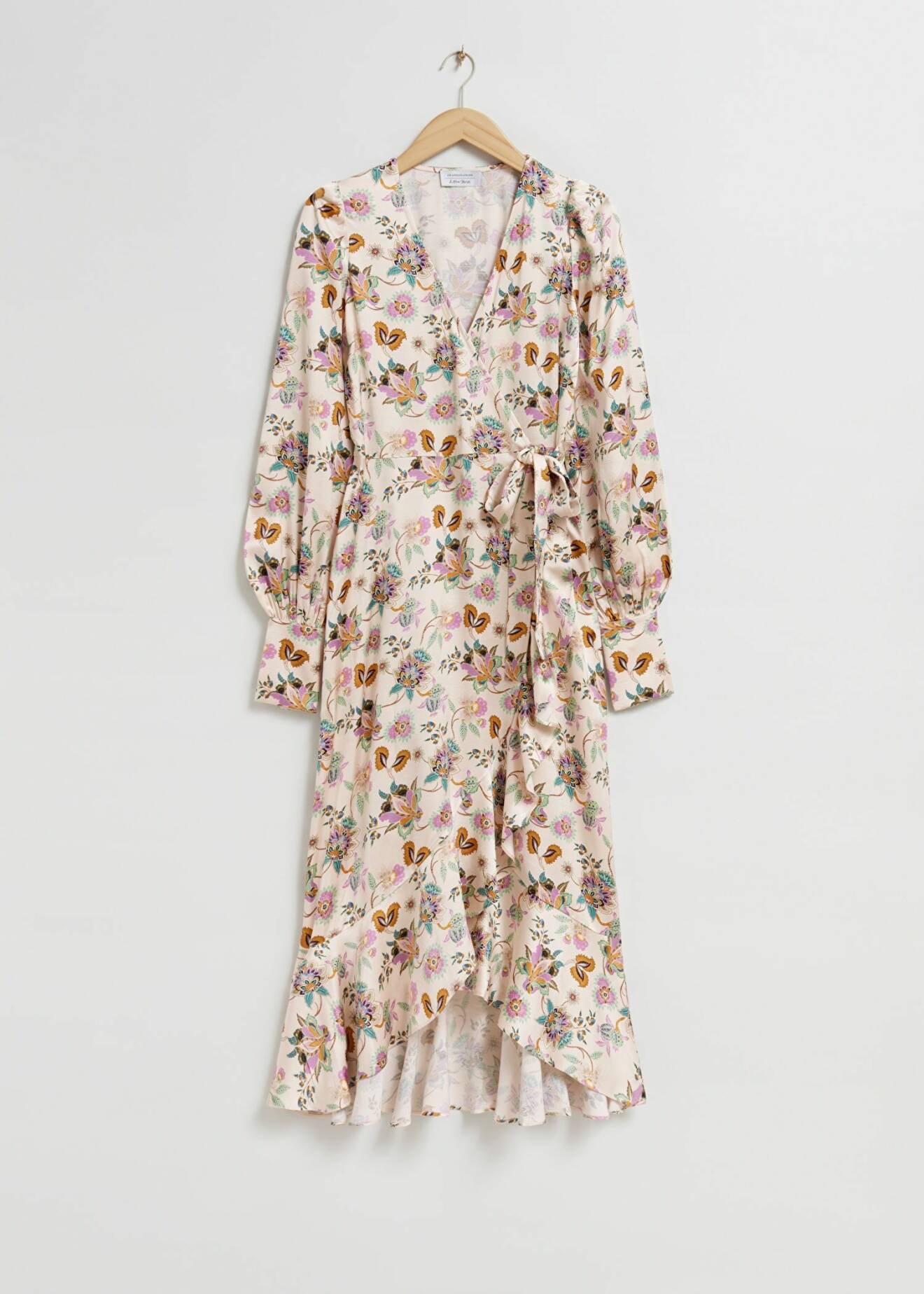 blommig klänning i lång modell gjord i sidenliknande tyg från &amp; Other Stories