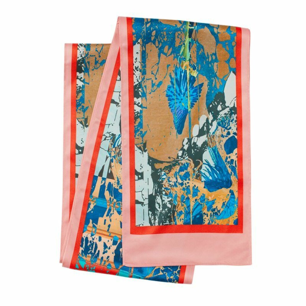 monstrad-scarf