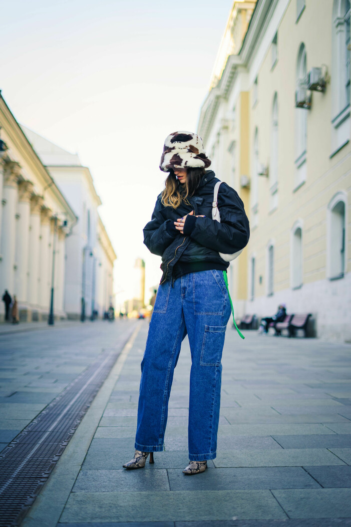 Mörkblå jeans dam