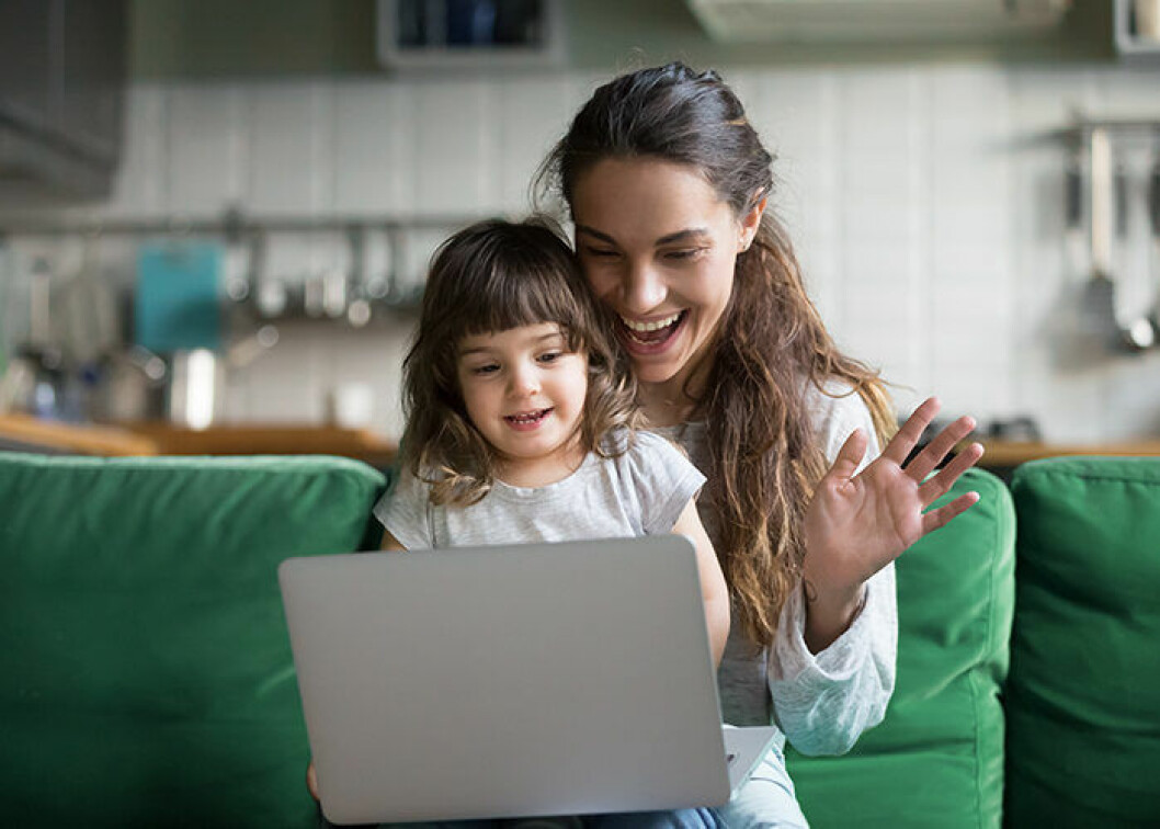 I år får vi tyvärr fira våra mammor på distans – överraska henne med en digital hälsning och en prenumeration.