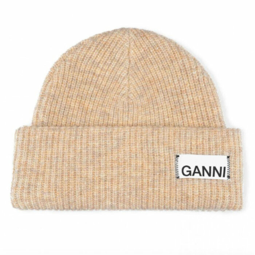 Mössa från Ganni