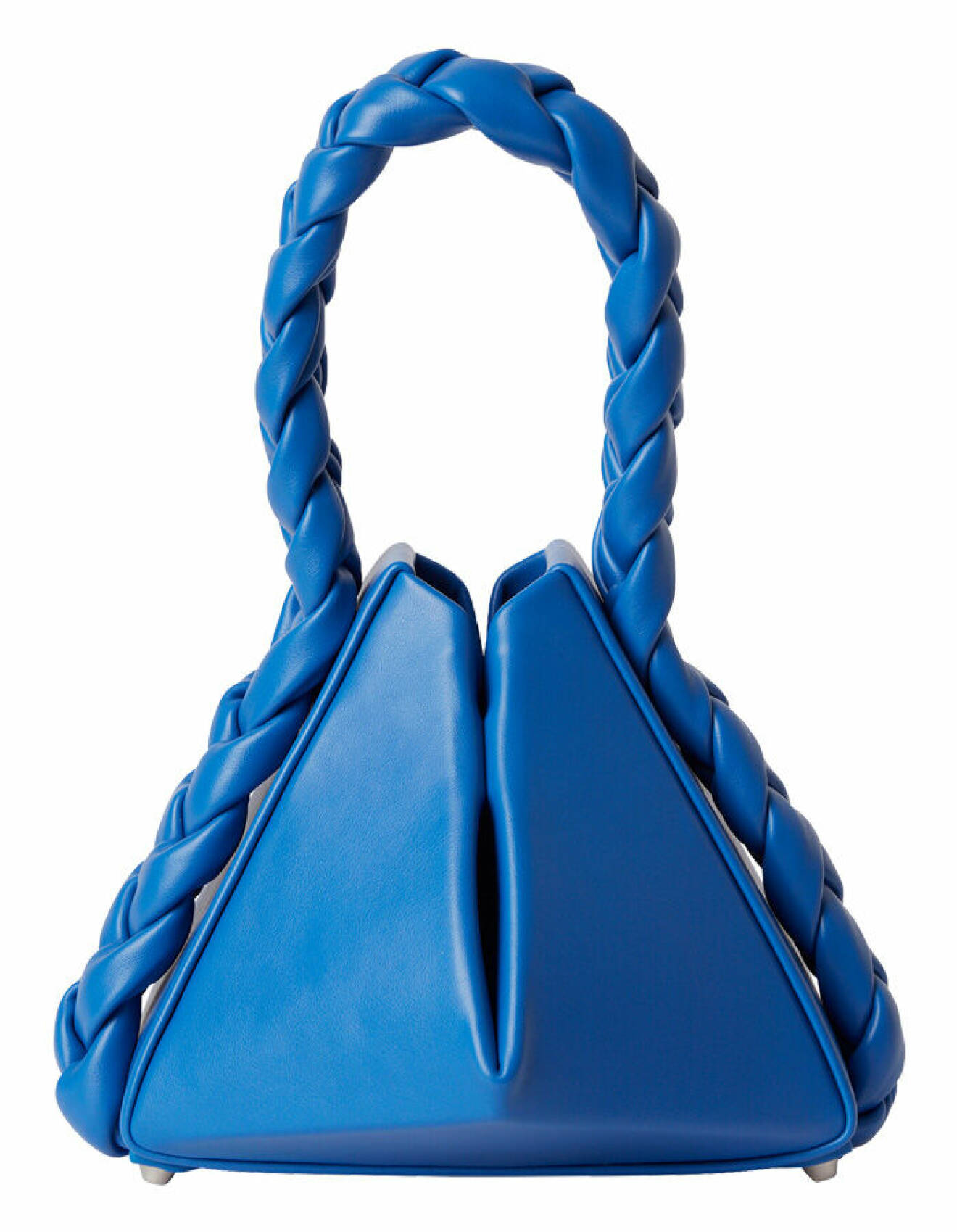 liten blå väska med flätat handtag och geometrisk design från stockh lm studio