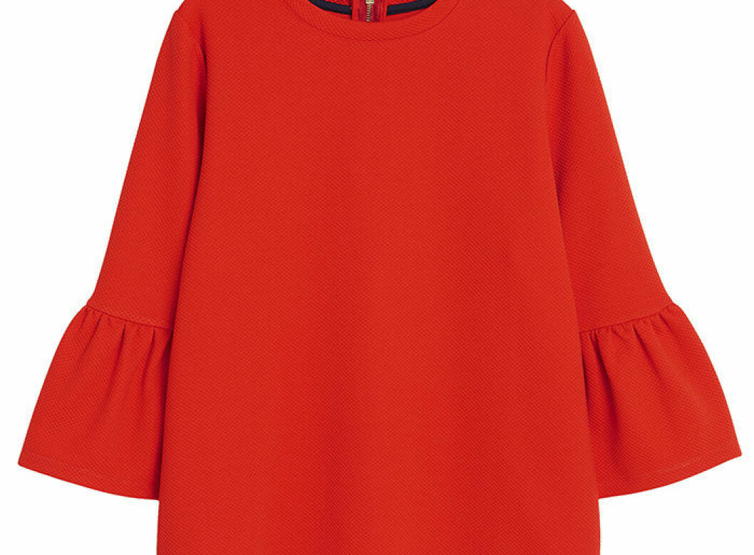 Foto: <a href="https://www.instagram.com/mccann_sthlm/?hl=sv" target="_blank" rel="noopener">Philip McCann</a> Styling: <a href="https://www.bosthlm.se/home-styling" target="_blank" rel="noopener">Bosthlm Styling</a> för <a href="https://www.instagram.com/bosthlm_realestate/" target="_blank" rel="noopener">Bosthlm</a>/mäklare: Vilhelm Åman Inred vardagsrummet med stil och stämning
