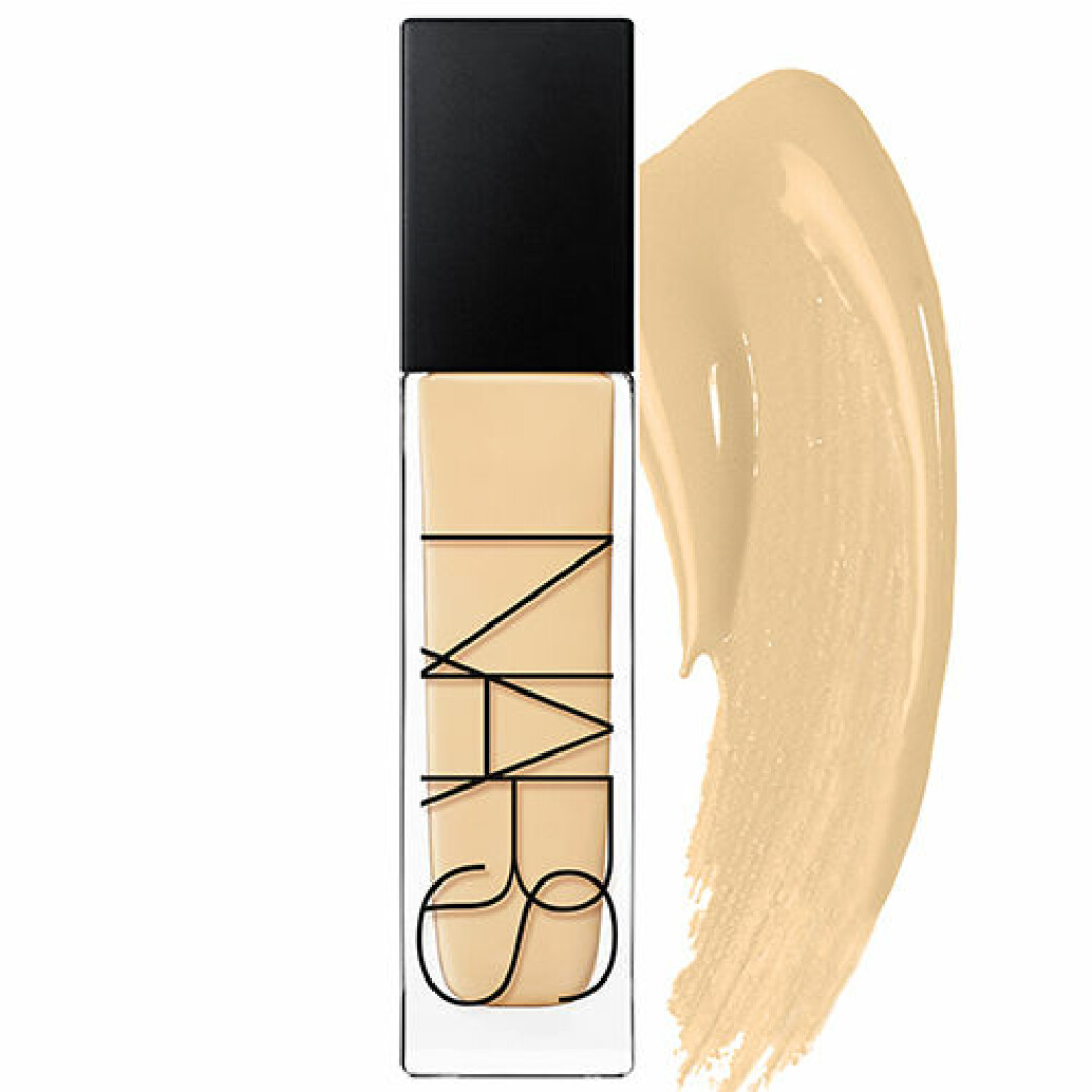 Foundation med hö täckningsgrad från Nars som ska ge lyster