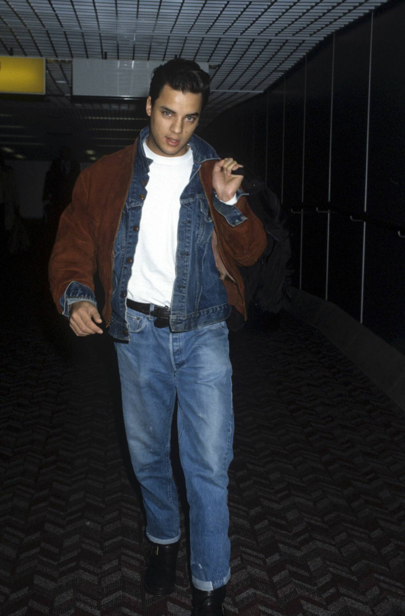 Nick Kamen i jeans på 90-talet.