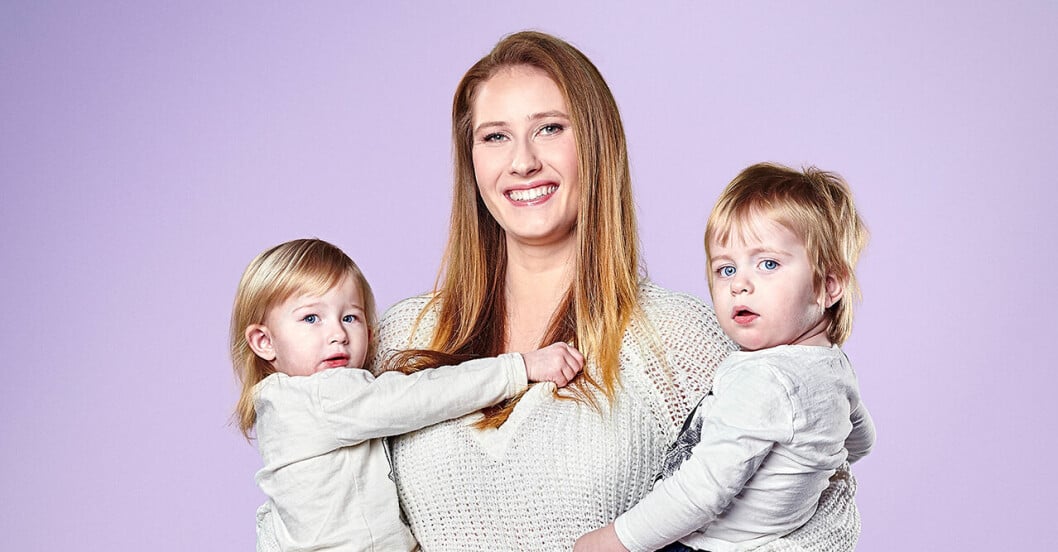 Niffi Sjöbergs tvillingar har olika pappor – så lever familjen idag