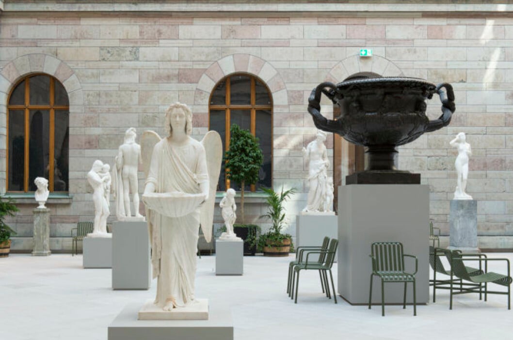 Skulpturgården på Nationalmuseum ska även gå att hyra framöver – förutsatt att det serveras ljusa drycker, man vill inte riskera att de vita marmorskulpturerna får rödvinsfläckar. Foto: Anna Danielsson Skulpturgården på Nationalmuseum.