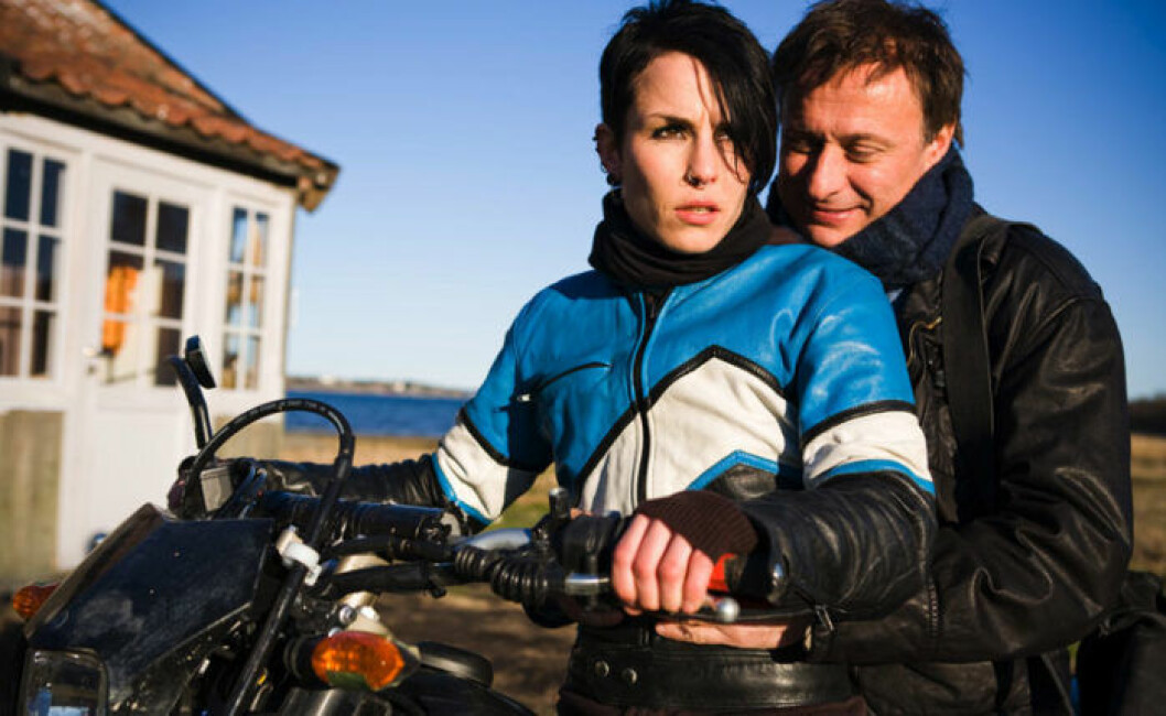Noomi Rapace tillsammans med Michael Nyqvist i filmen ”Män som hatar kvinnor”. Bild: IBL Bildbyrå