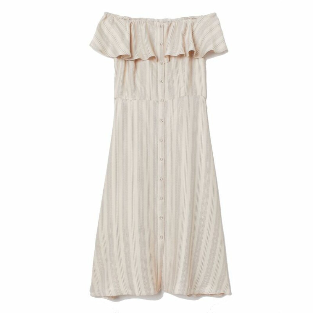 Off shoulder klänning I naturfärg