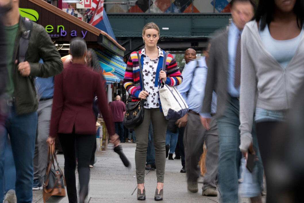 Piper har släppts från fängelset i säsong sju, och kämpar med sin nya tillvaro. Foto: Netflix Piper har släppts från fängelset i Orange is The New Black säsong 7.