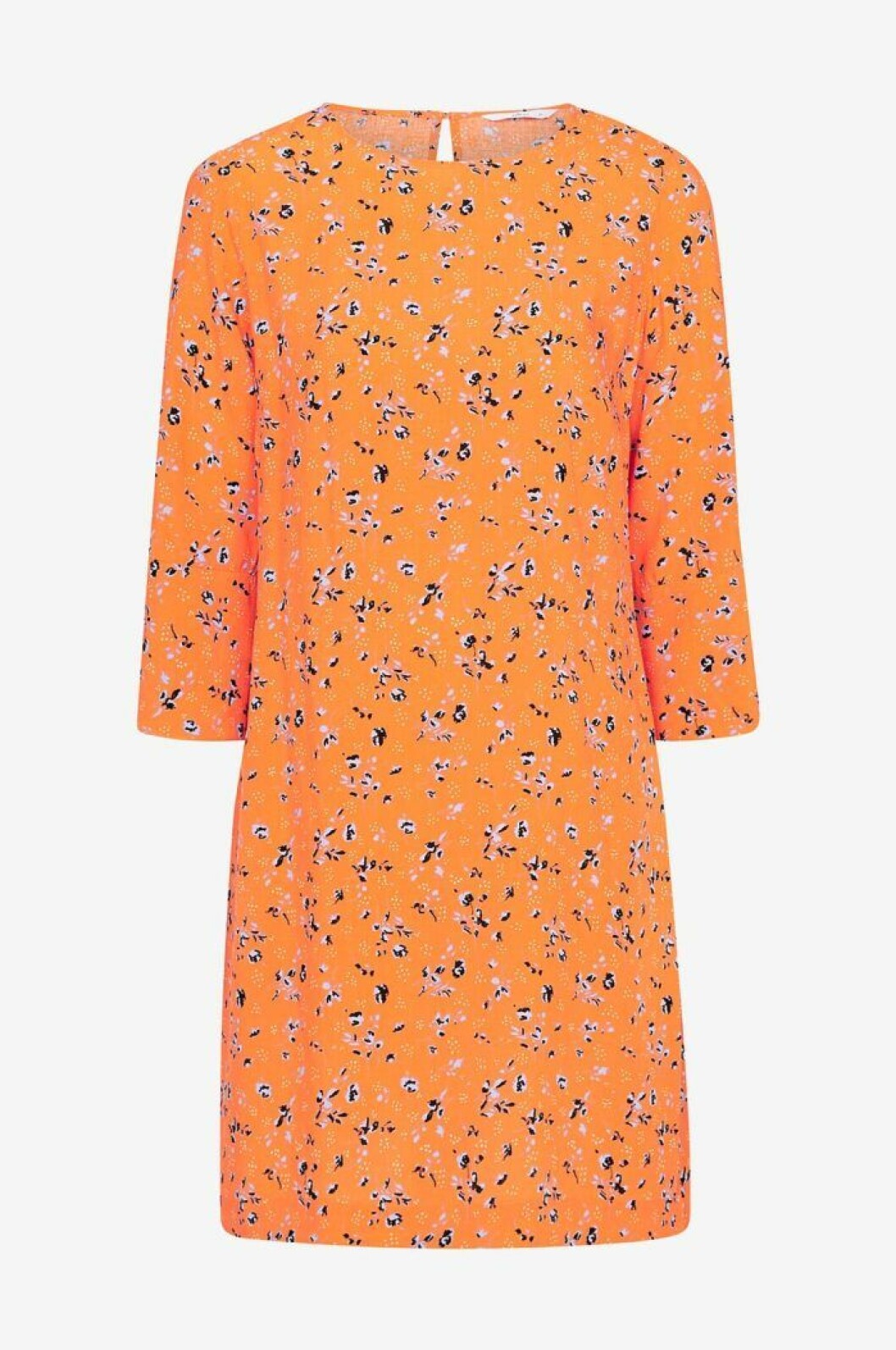 Orange blommig klänning
