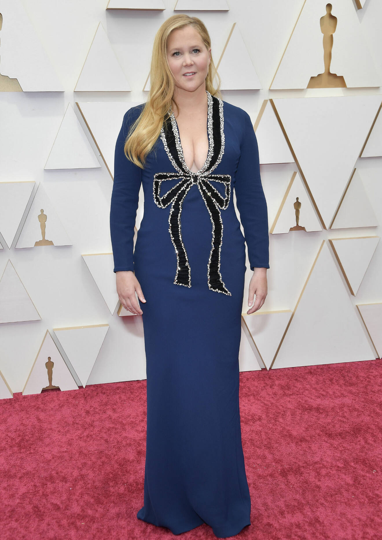 Amy Schumer på röda mattan vid Oscarsgalan 2022.