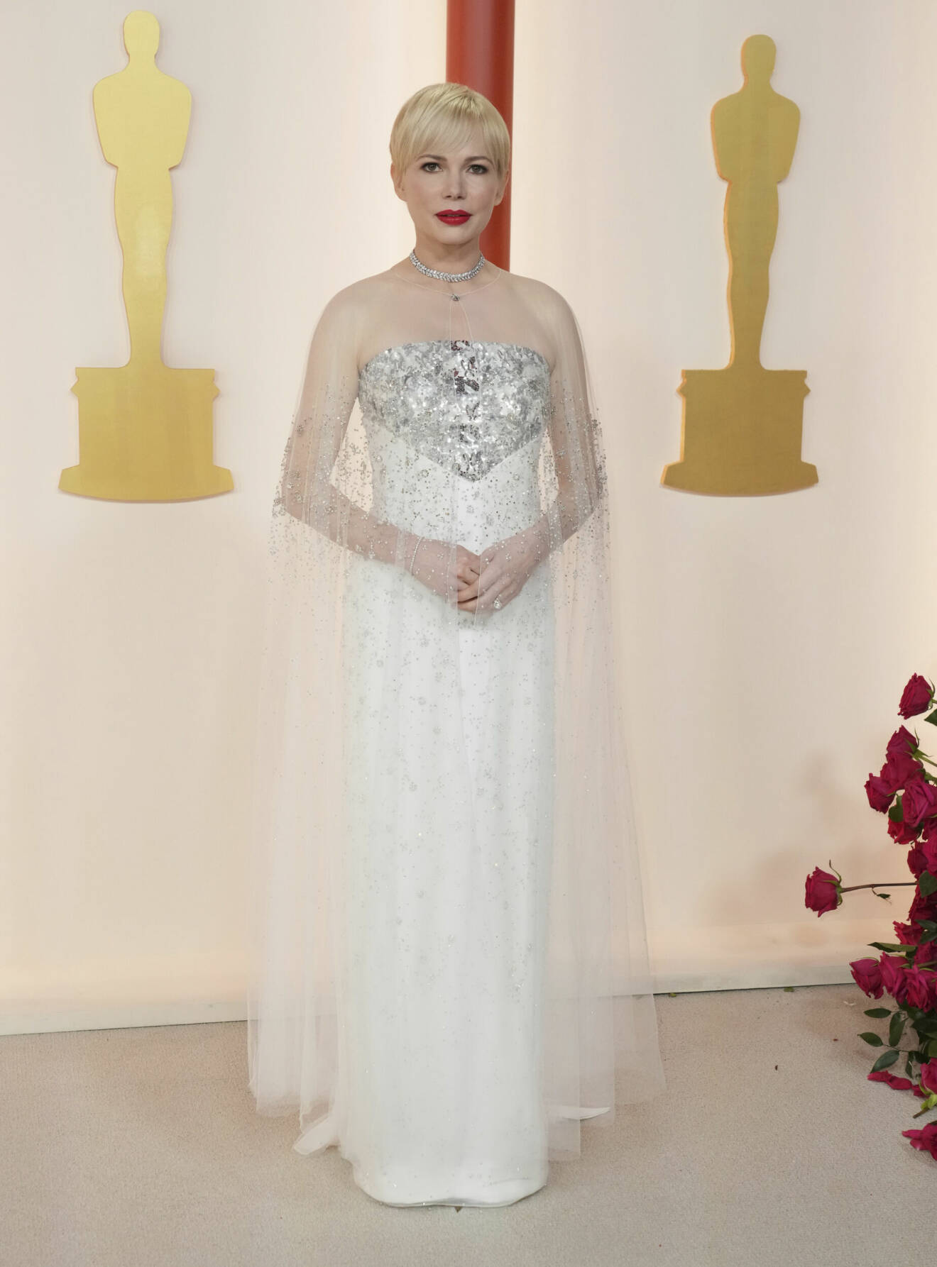 Michelle Williams på röda mattan vid Oscarsgalan 2023.