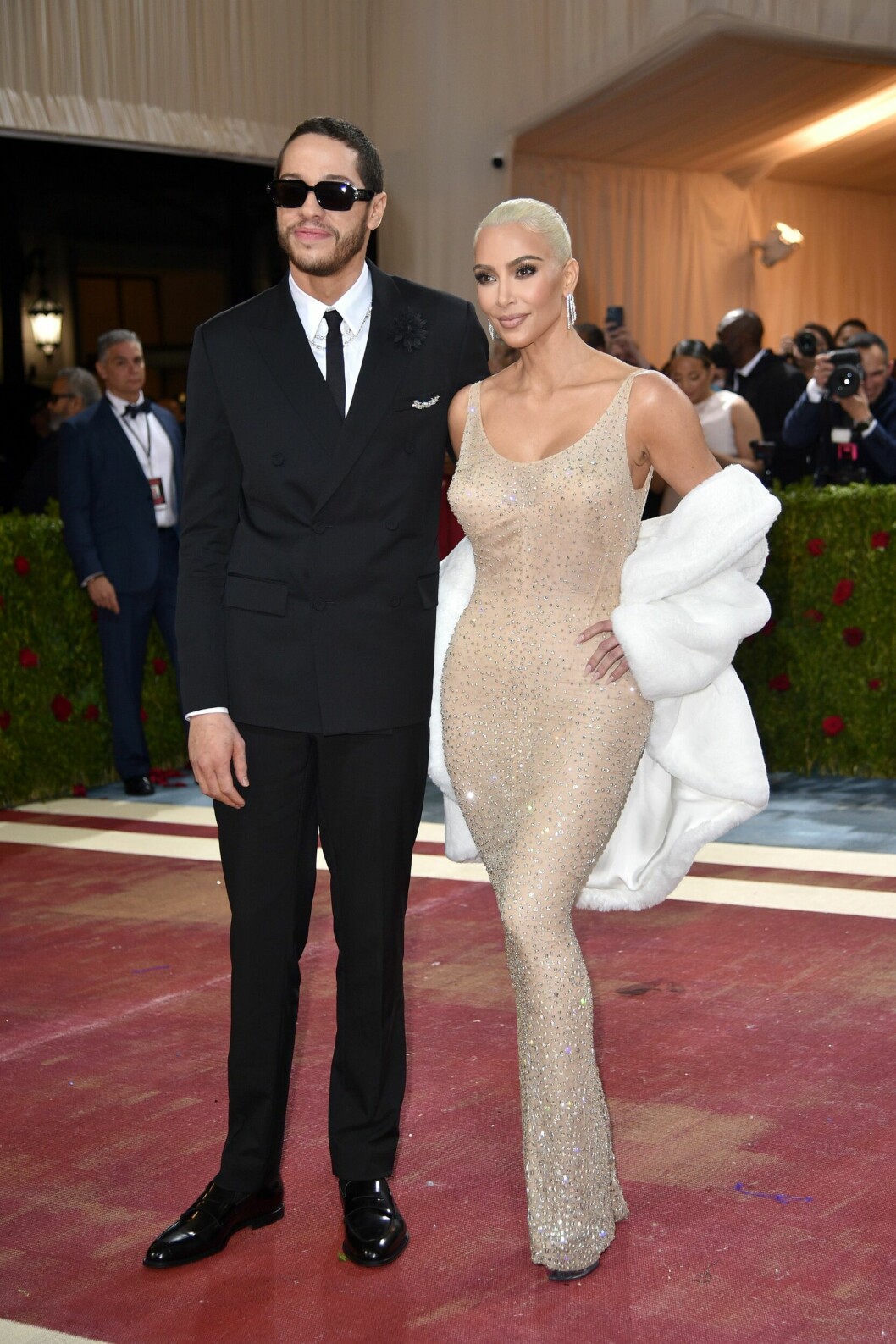 Kim Kardashian och hennes pojkvän Pete Davidson har 13 års ålderskillnad.