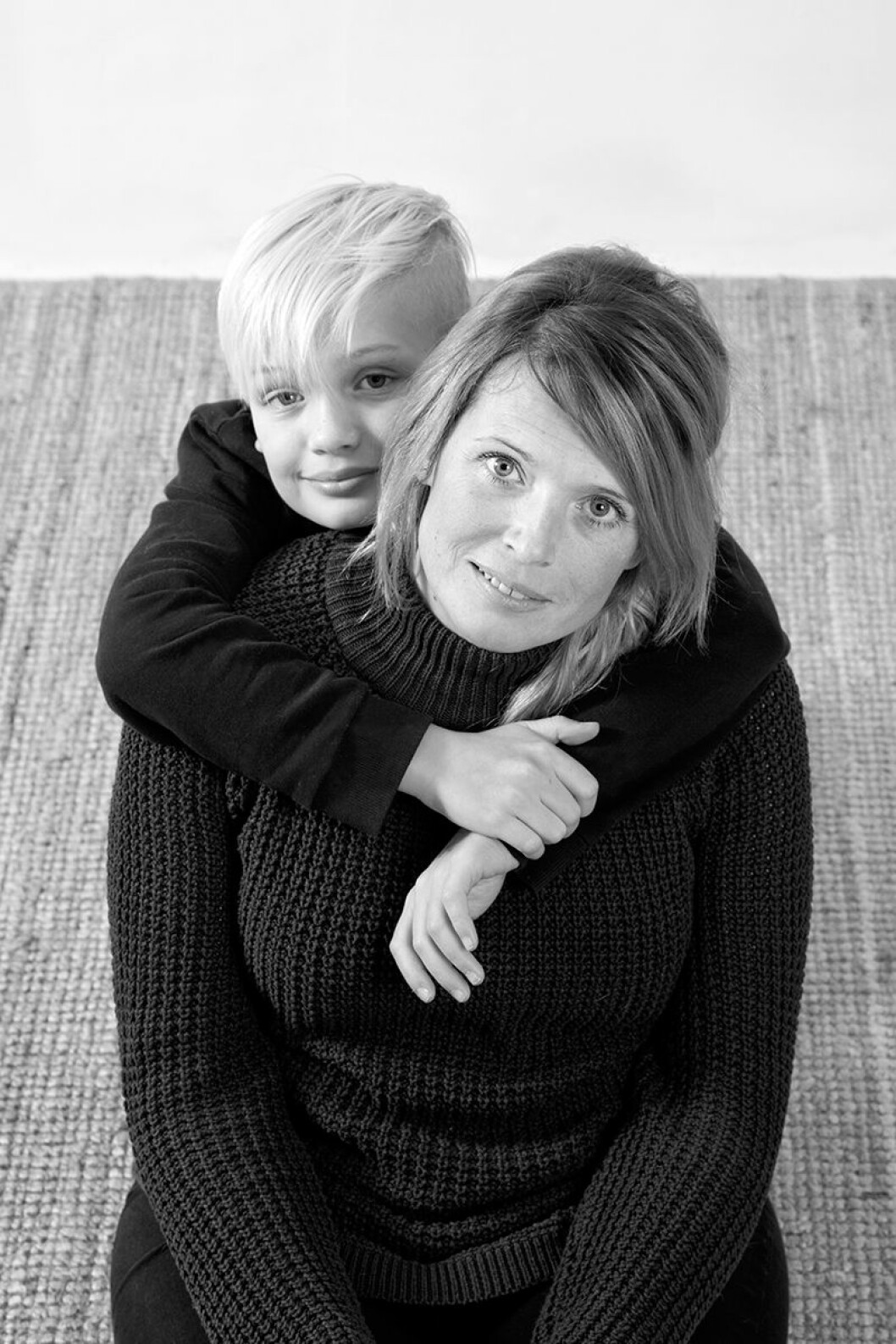 Redan som 3-åring ville Julle vara pojke och Petra har alltid stöttat hans känslor. Petra och Julle