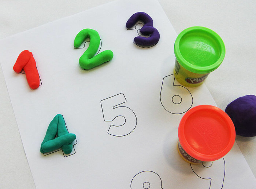 Play-Doh hjälper ditt barn med inlärningen.