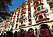 Hôtel Plaza Athénée är ett välkänt hotell i Paris