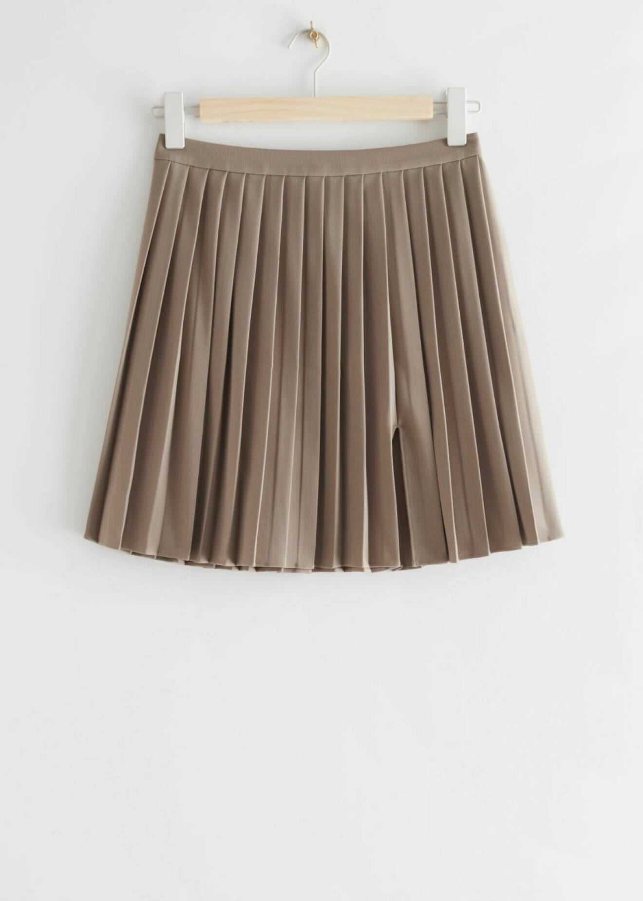 Plisserad kort kjol från &amp;Other Stories.