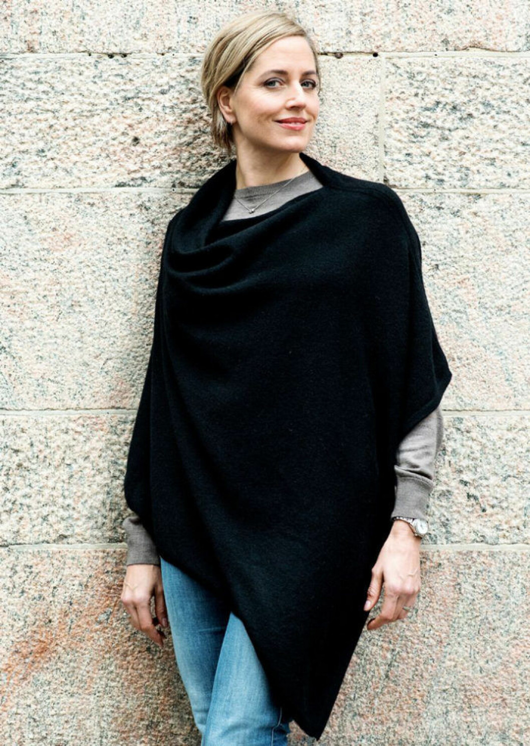 ponchosvart
