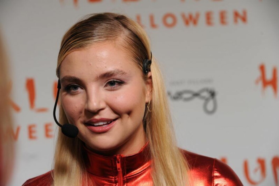 Rachel Hilbert. Rachel Hilbert på Heidi Klums halloweenfest 2019