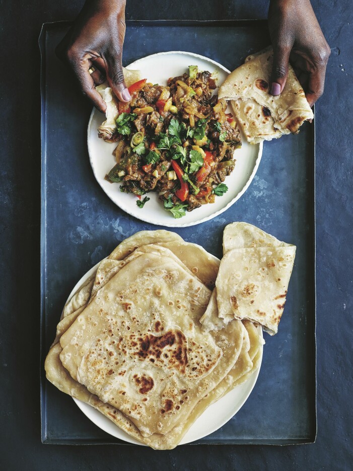 Den lättlagade lammgrytan kallas suqaar och är en traditionell och vanlig maträtt i Somalia. Lammgryta med tomat, paprika och koriander.
