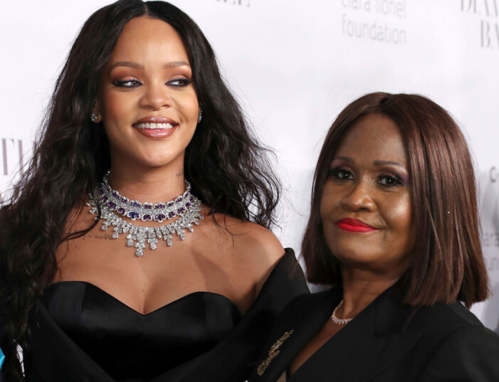 Robyn Rihanna Fenty med sin mamma Monica Braithwaite.