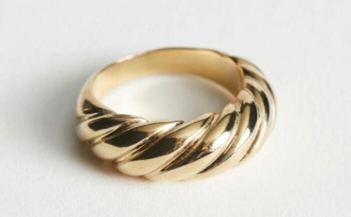 Ring & other stories