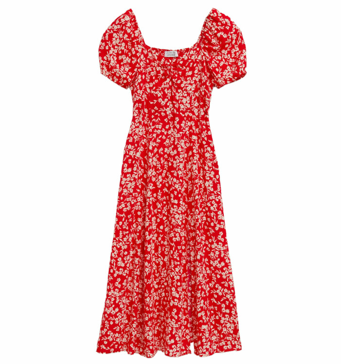 blommig klänning i röd färg