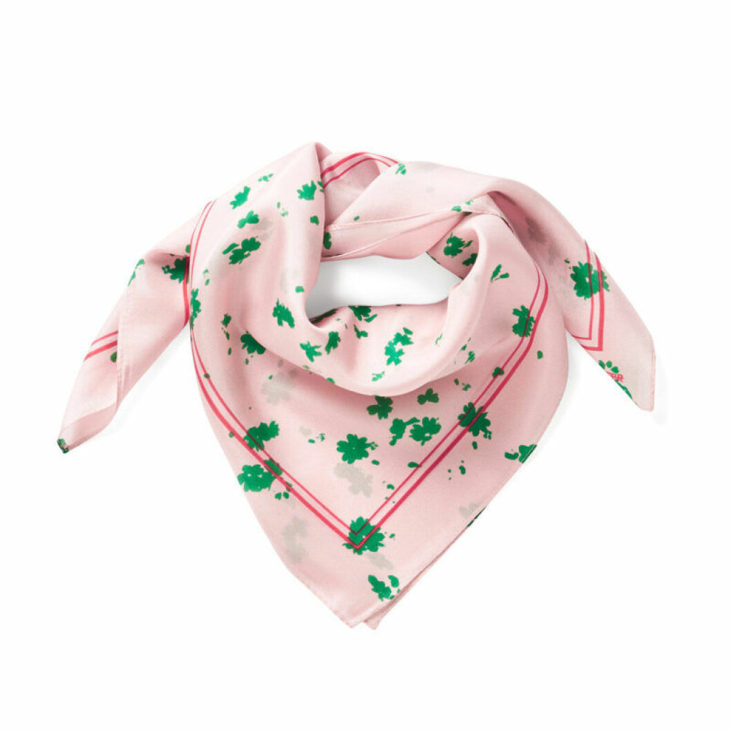 Rosa scarf