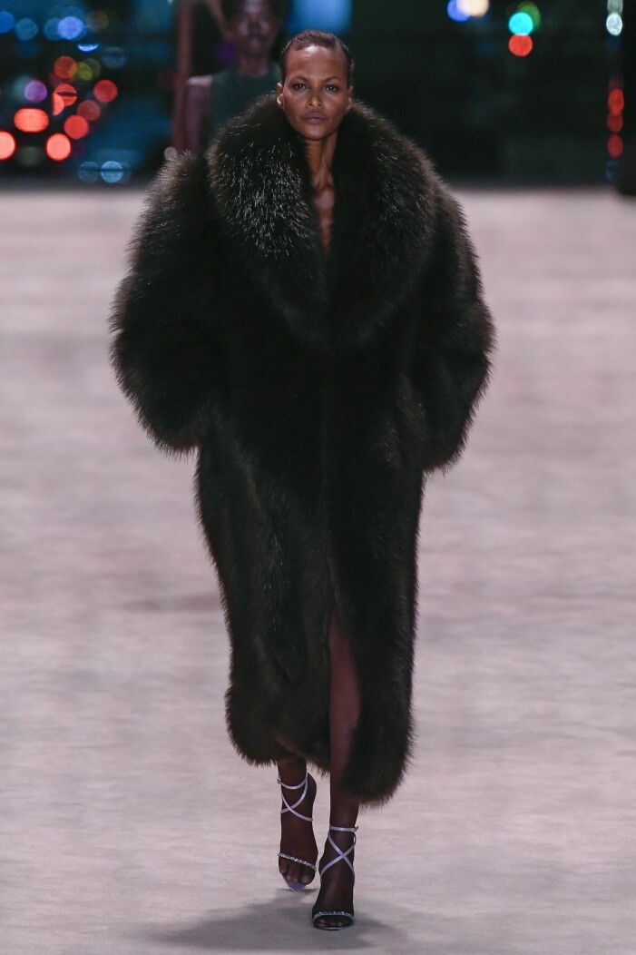Saint-Laurent Women's Fall/Winter 2022/2023. Saint-Laurent Women's Fall/Winter 2022/2023.