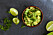 Salladsröra av avokado och lime.