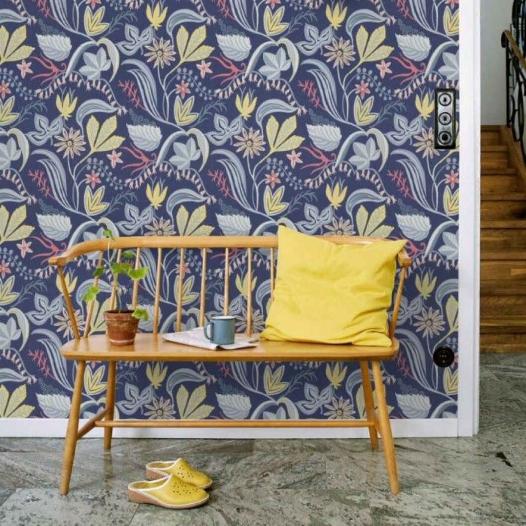 Särö, mörkblå. Särö, mörkblå. Design: Joy Zandén.