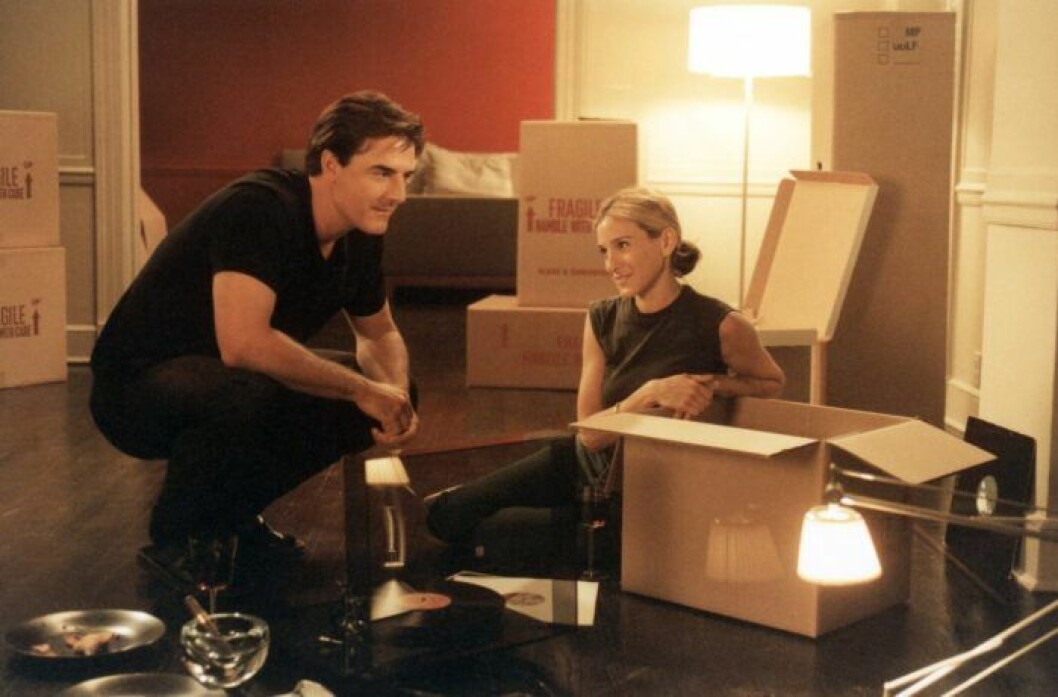 En bild på karaktärerna Mr Big och Carrie Bradshaw från tv-serien Sex and the City.