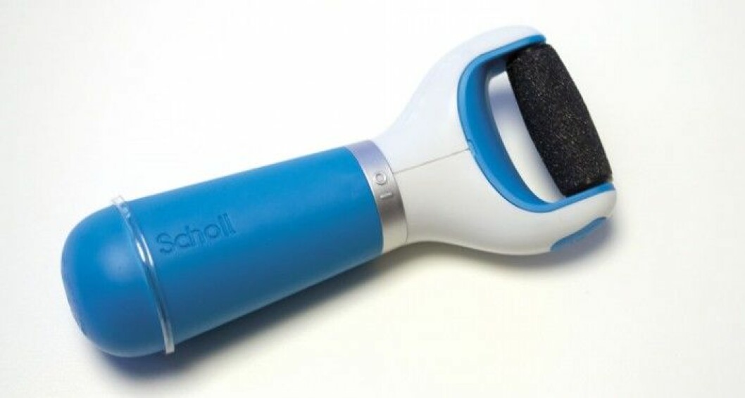 <strong>Självgående</strong><br>Scholls Velvet Smooth låter visserligen som en tandläkarborr men gör snabbt torr hud mjuk tack vare den roterande slipellipsen. Ca 400 kr. Självgående Scholls Velvet Smooth låter visserligen som en tandläkarborr men gör snabbt torr hud mjuk tack vare den roterande slipellipsen. Ca 400 kr.