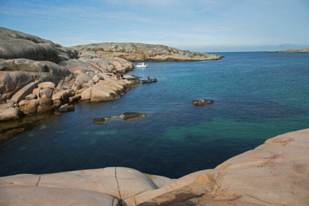 Marmorbassängen på Hållö är känd för sitt blåa vatten.