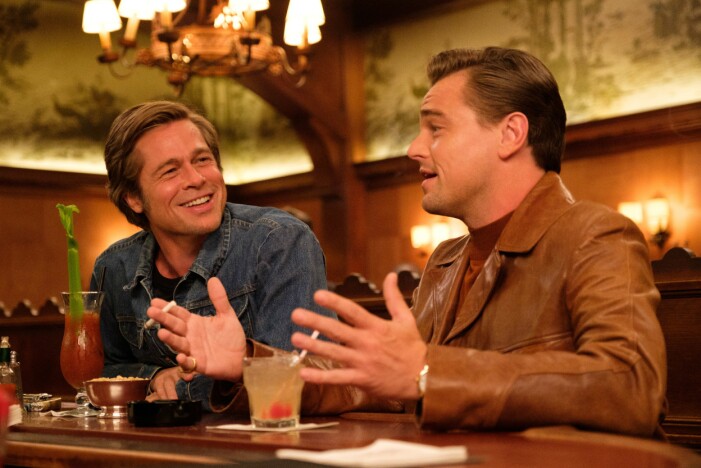 Brad Pitt och Leonardo DiCaprio åldras på bioduken utan problem.