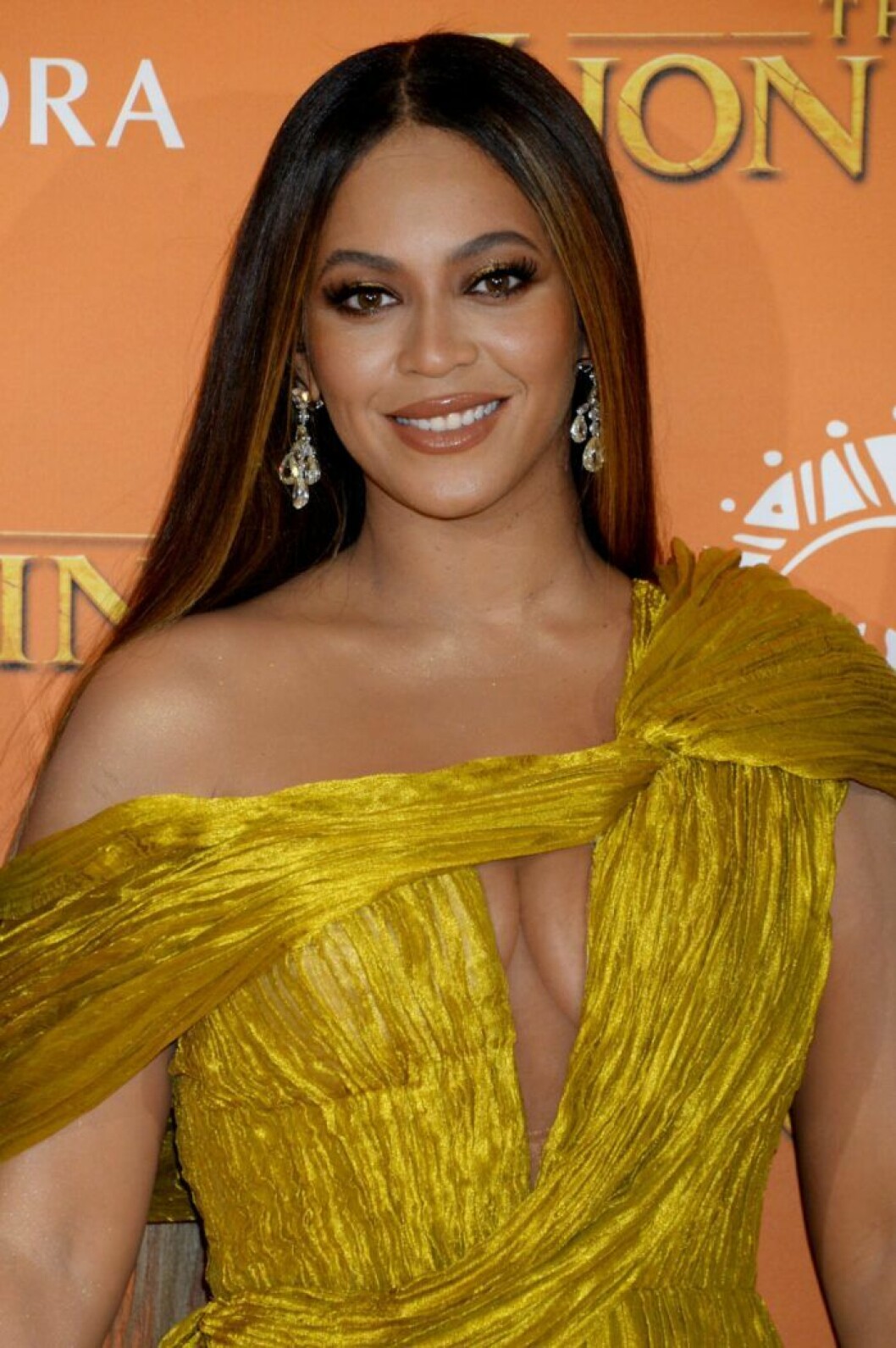 Beyoncé Knowles kände press att gå ned i vikt efter sin första förlossning. Beyoncé Knowles kände press att gå ned i vikt efter sin första förlossning.