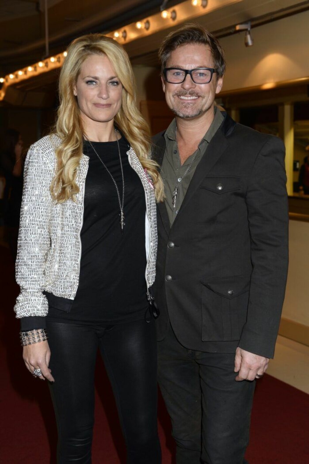 Laila Bagge och Niclas Wahlgren. 