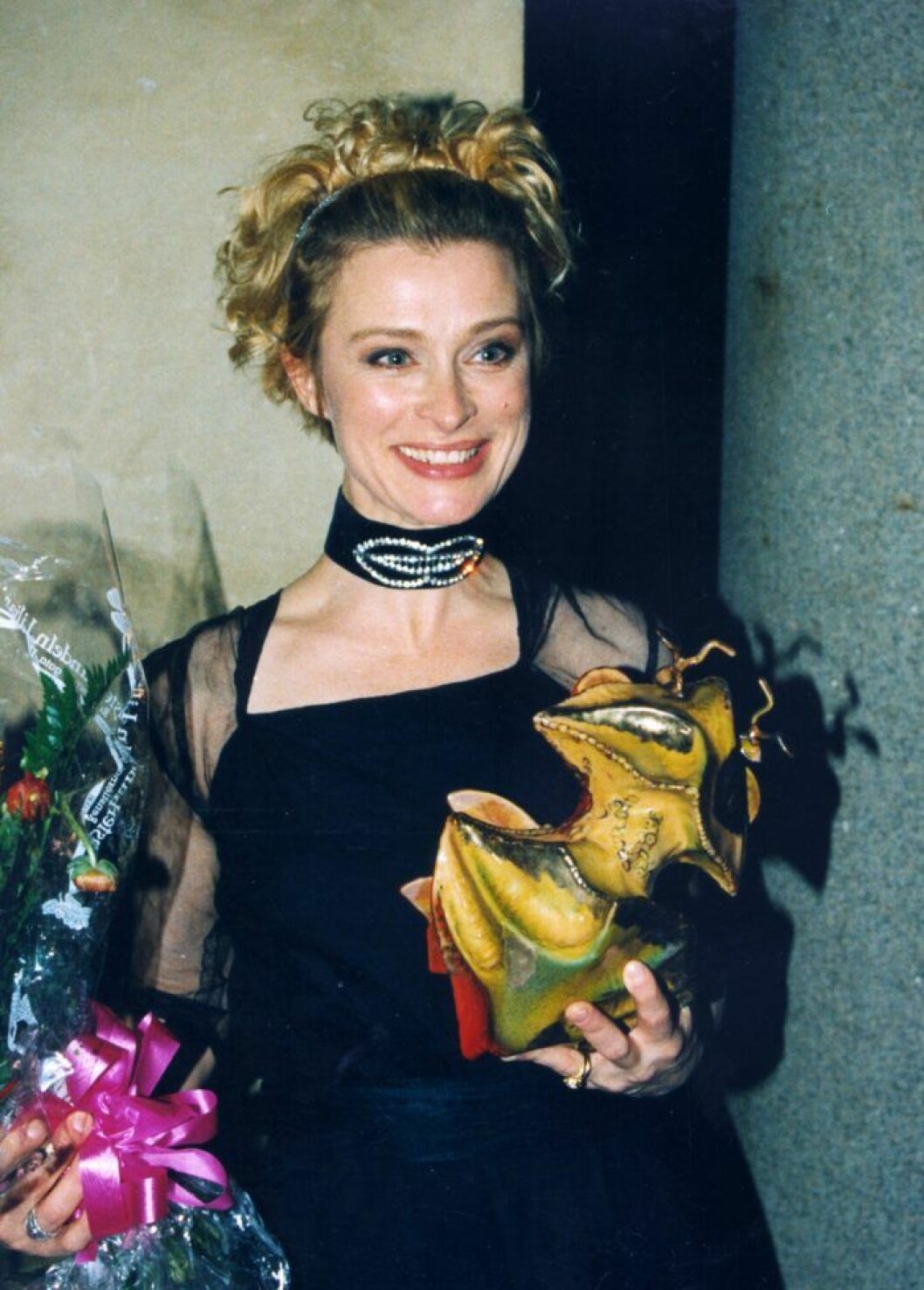 <span style="font-size: 16px;">På guldbagge-galan 1997 fick Lena en guldbagge för sin roll som Barbro i Bille Augusts film Jerusalem. </span>