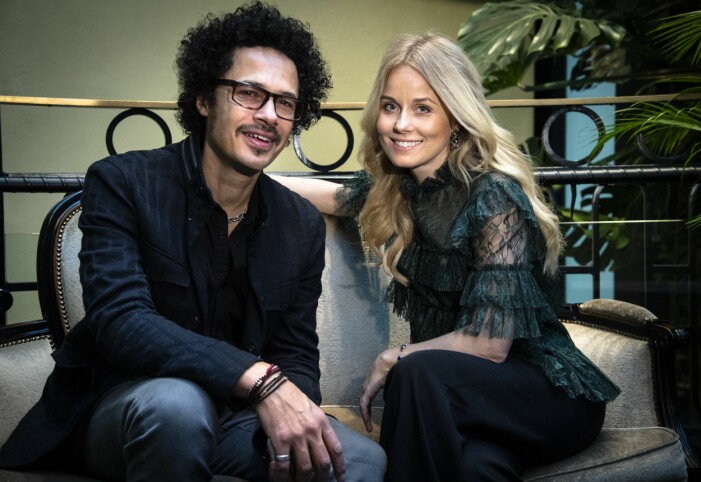 Eagle-Eye Cherry och Helena af Sandeberg inför premiären av Lyckligare kan ingen vara.
