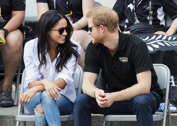 Meghan Markle i trasiga jeans