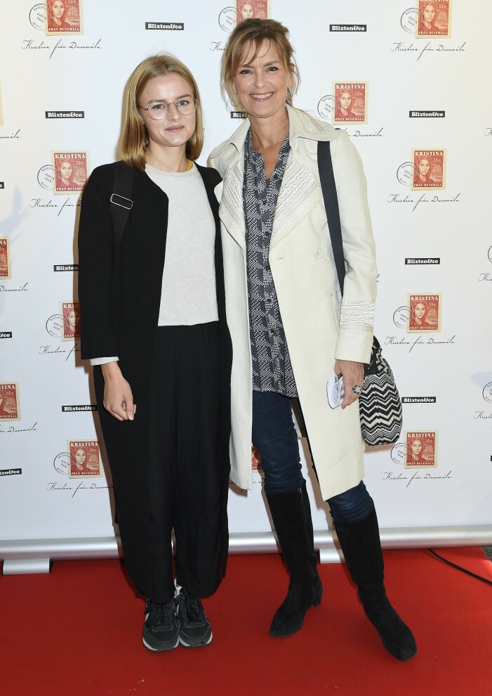 Marie Richardson med dottern Klara som sällskap på röda mattan, 2015. Marie Richardson och dottern Klara